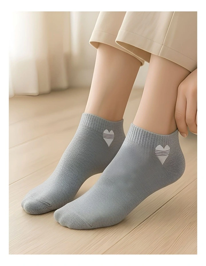 Fruit Heart Liner Creative Design 5 Pairs Cotton Spandex Socks in Mixed Color image 3
