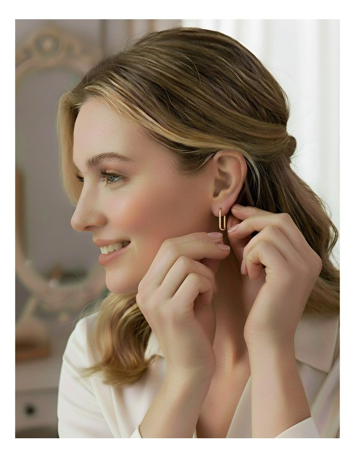 925 Sterling Simple Fashion Earrings in Gold image 3