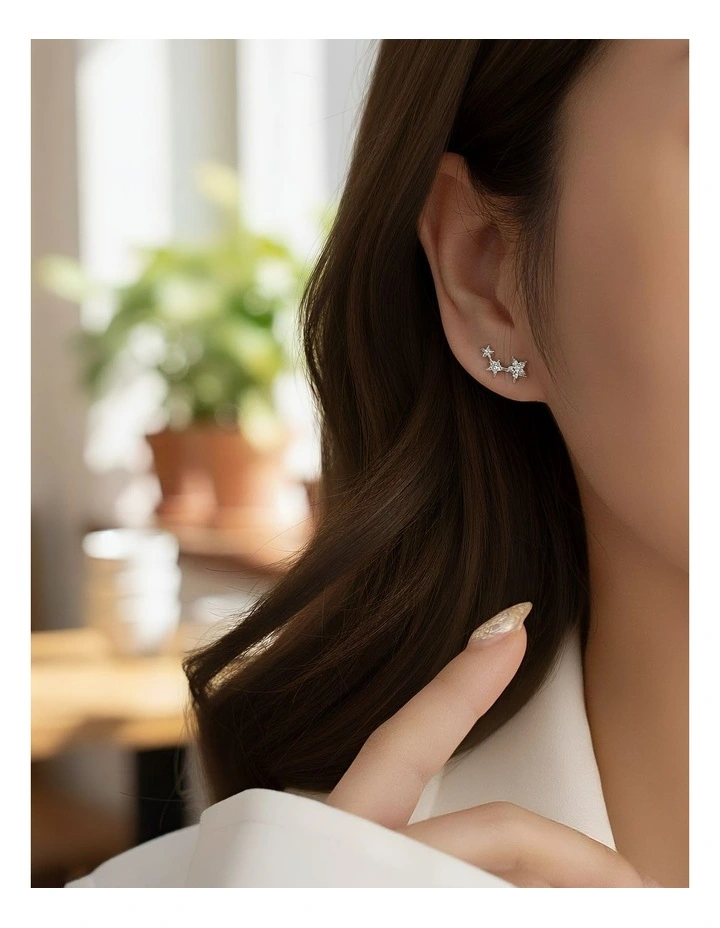 Screw Beads Chic Gold Star Zircon Studs Earrings in Silver image 3