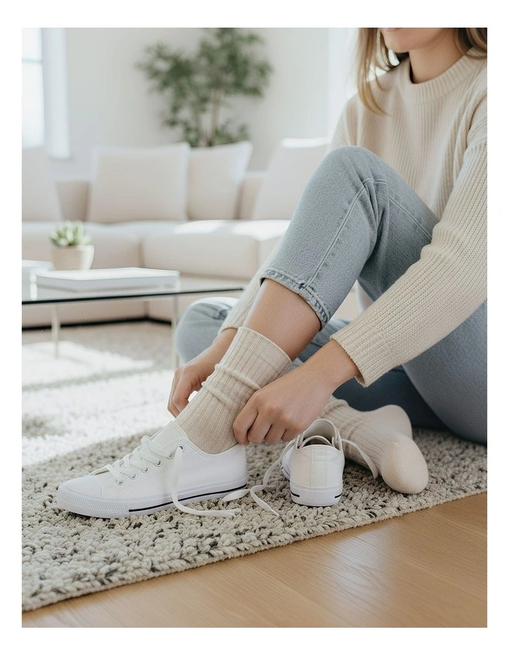 One Size 36-43 Retro Long Knitted Socks 5 Pairs in Beige image 4