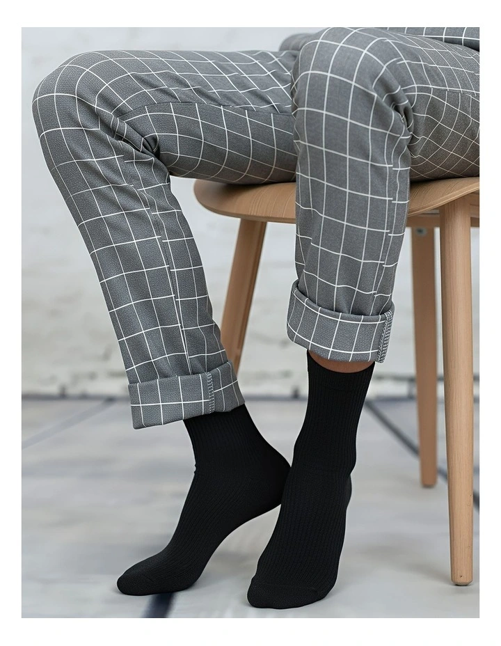 Long Cotton Socks 5 Pairs 43-48 in Black image 2