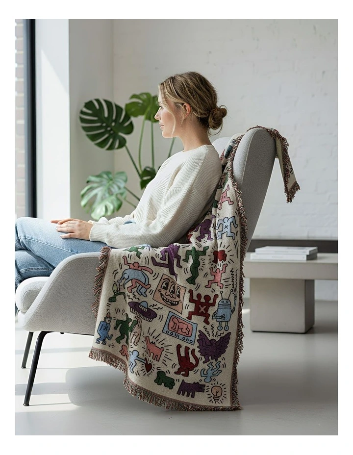 Jacquard Weave Jigsaw Throw Blanket in Beige image 4