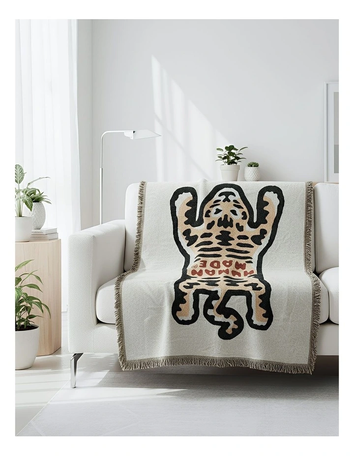 Tiger Pattern Blanket in Yellow image 2