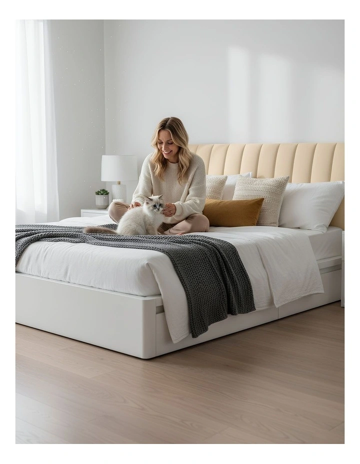 Headboard Cover in Off White image 3