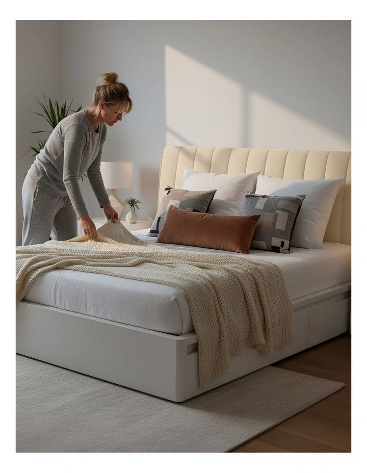 Headboard Cover in Off White image 5