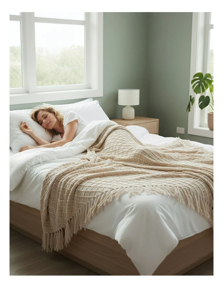 Throw Blanket 130x230cm in Beige image 4