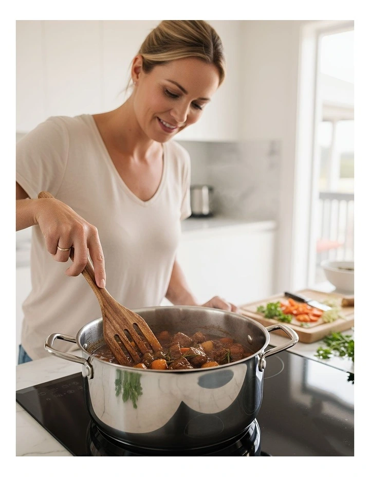 Wood Kitchen Spatula 2 Pieces in Brown image 5