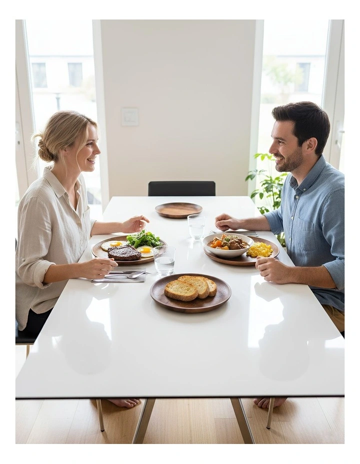Round Wooden Plate 2 Pieces in Natural image 4