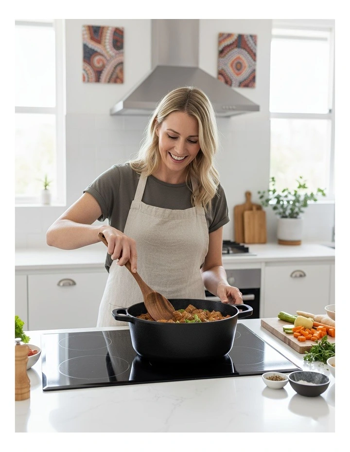 Wooden Spoon and Fork Set 2 Pieces in Brown image 3