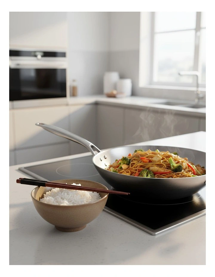 Wooden Chopsticks 4 Pairs in Black image 3