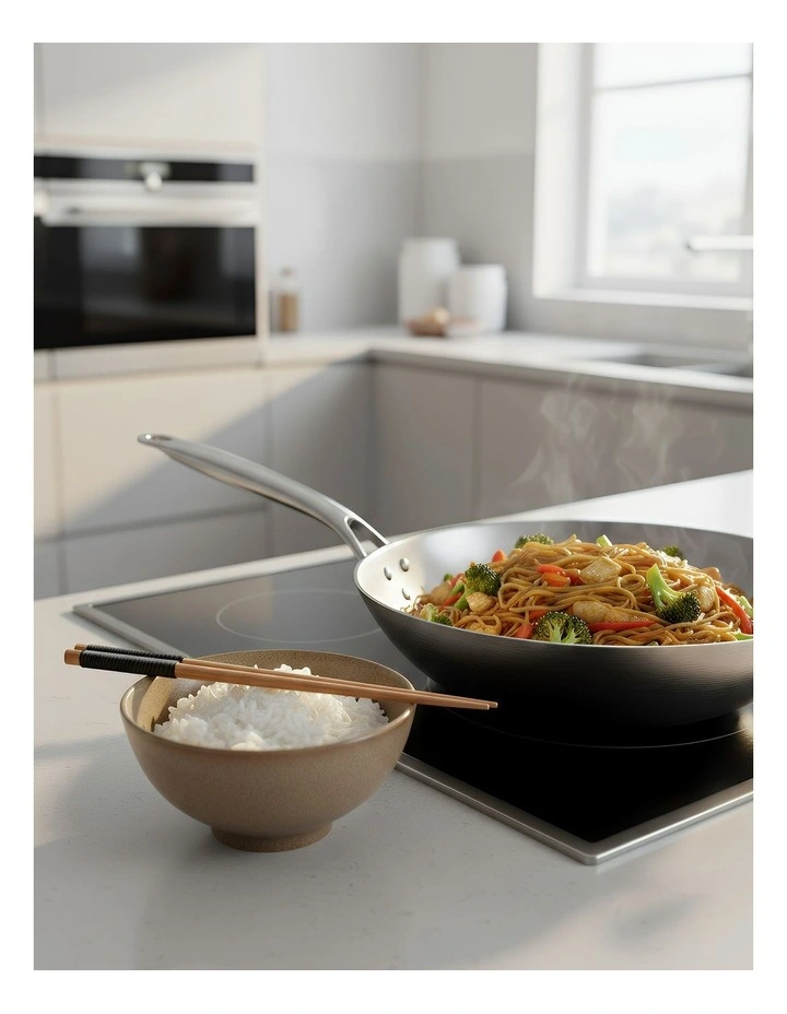 Wooden Sushi Chopsticks 4 Pairs in Black image 3