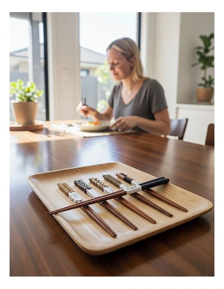 Reusable Wooden Chopsticks 6 Piece in Brown image 5