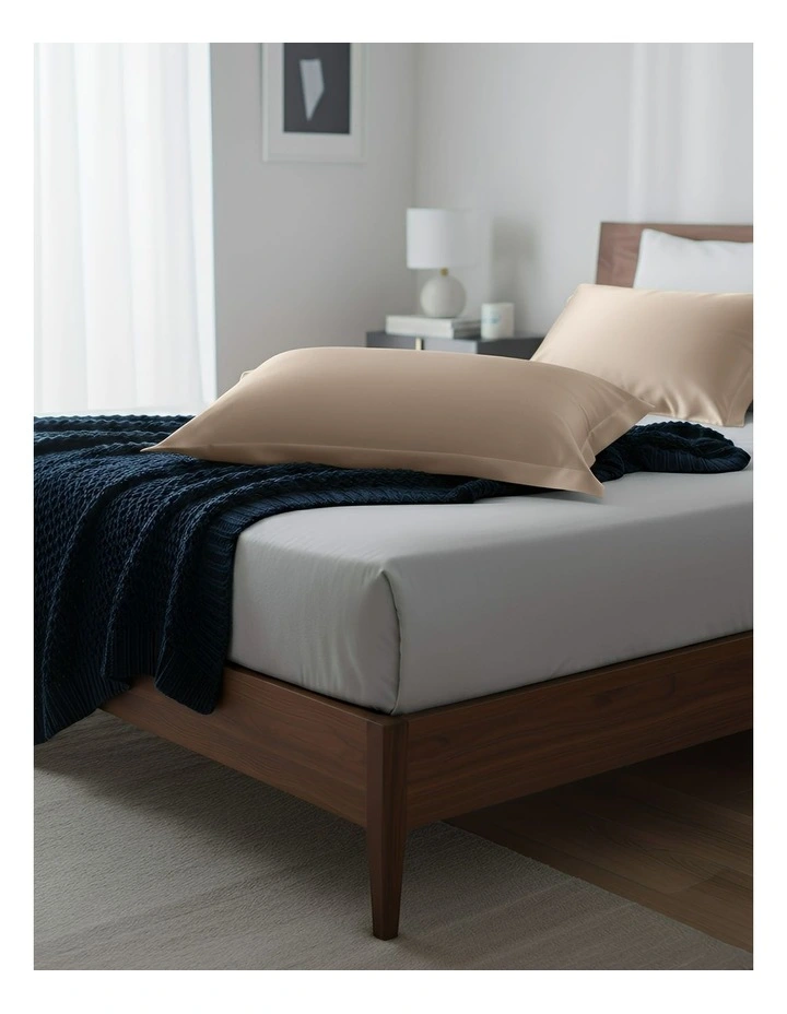 Mulberry Silk Pillowcase 50x90cm in Coffee Natural image 2