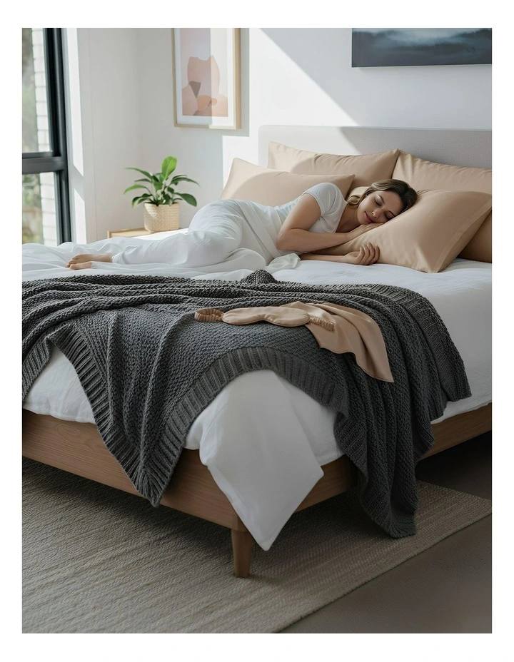 Mulberry Silk Pillowcase 50x90cm in Coffee Natural image 3