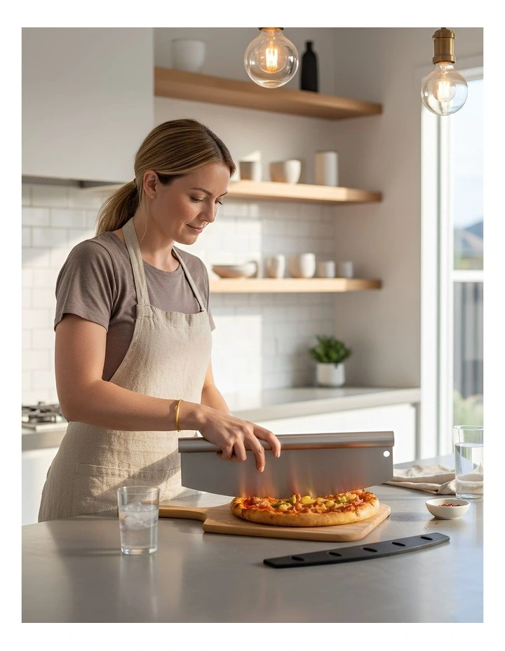 Stainless Steel Sharp Pizza Cutter With Protective Cover 35x11Inch in Silver image 2