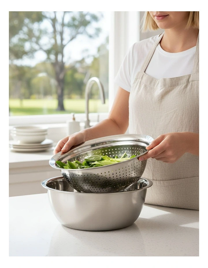 Stainless Steel Basket Strainer Bowl with Vegetable Cutter 3 Pieces in Silver image 4