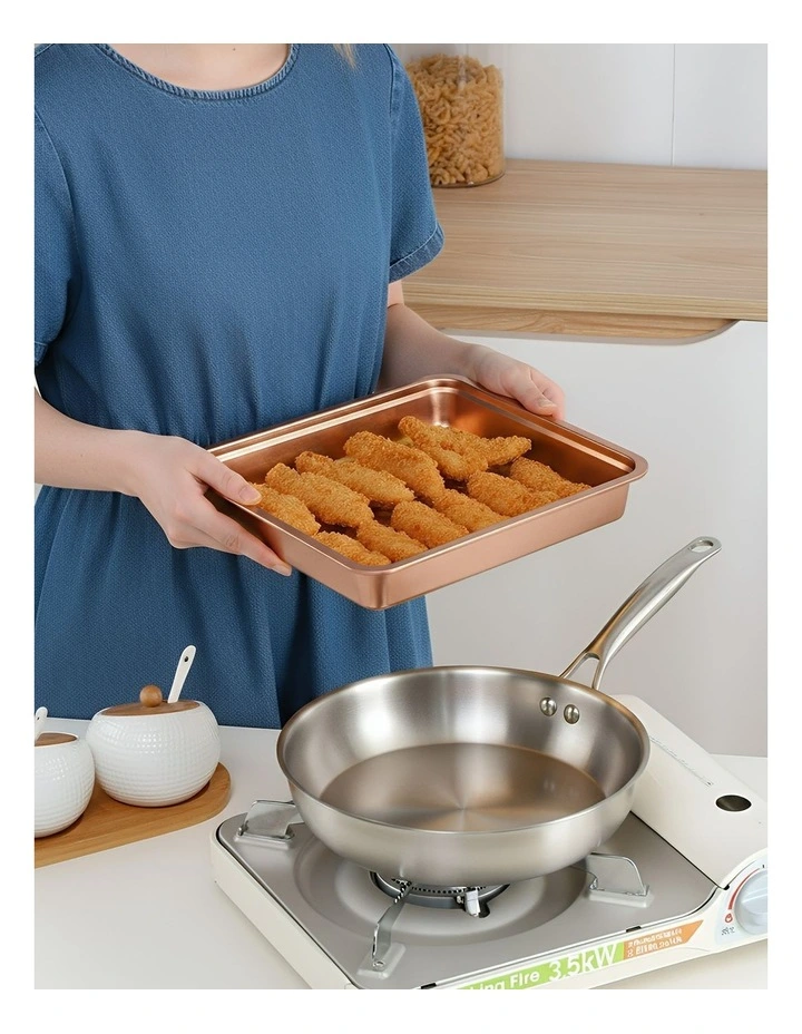 Stainless Steel Crisper Box with Lid 1 Piece in Rose Gold image 4