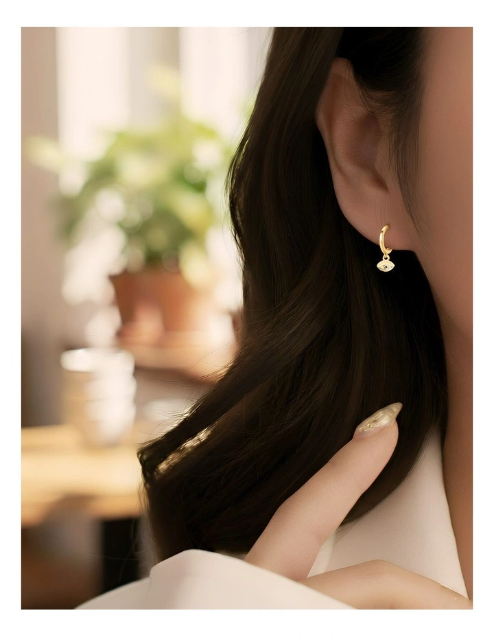 Zircon Creative Eye Fashion Stylish Stud Earrings in Gold Plated image 5