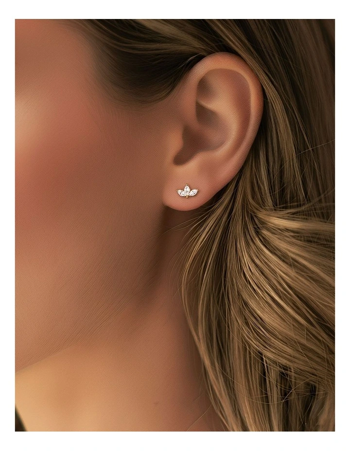 Simple Romantic Clover Mini Small Fashion Jewelry Stud Earrings in Gold Plated image 3