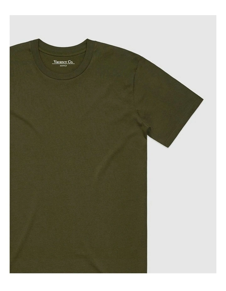 Vacant Tee in Green image 2