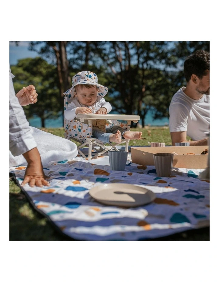 Charlie Picnic Rug in Multi image 6