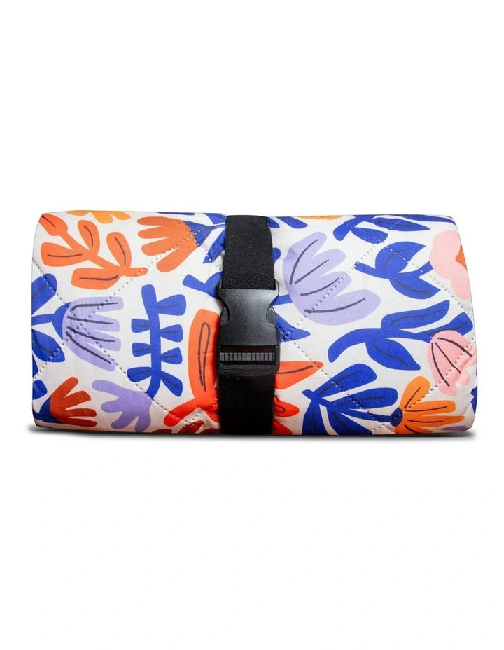 Willow Picnic Rug in Multi image 1