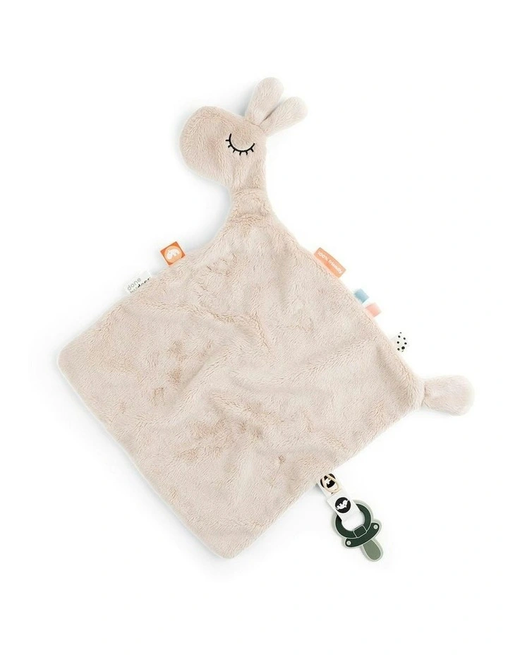 Comfort Blanket in Beige image 4
