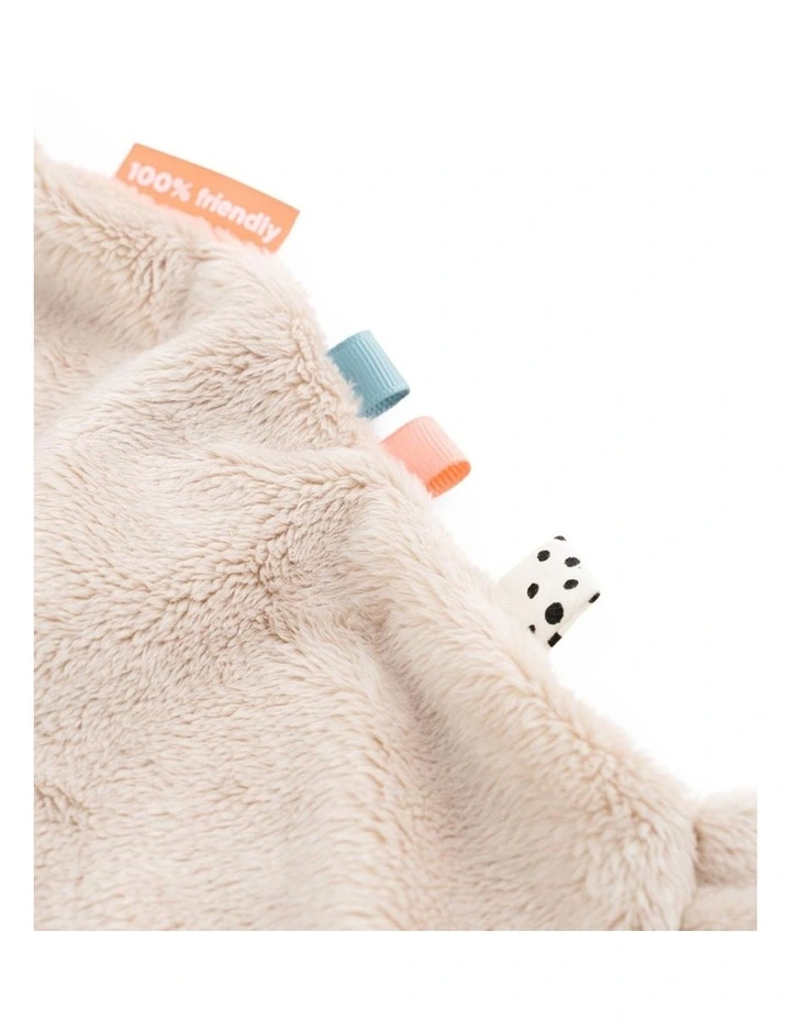 Comfort Blanket in Beige image 5