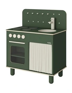 Kitchen in Green