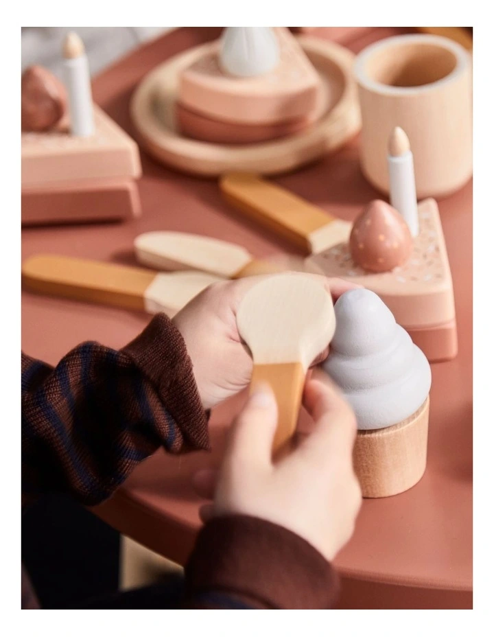 Tableware image 2