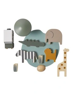 Wooden Safari Animals and Jeep
