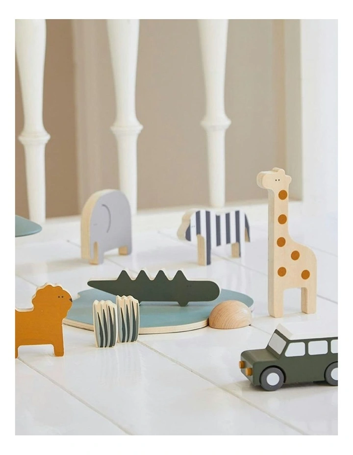 Wooden Safari Animals and Jeep image 2