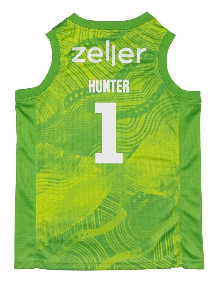 S.E. Melbourne Phoenix 25/26 Indigenous Jersey Jordan Hunter in Green image 3