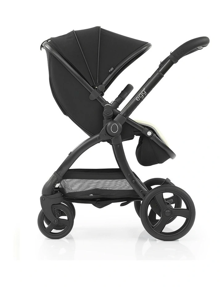 Egg2 Stroller in Just Black image 2