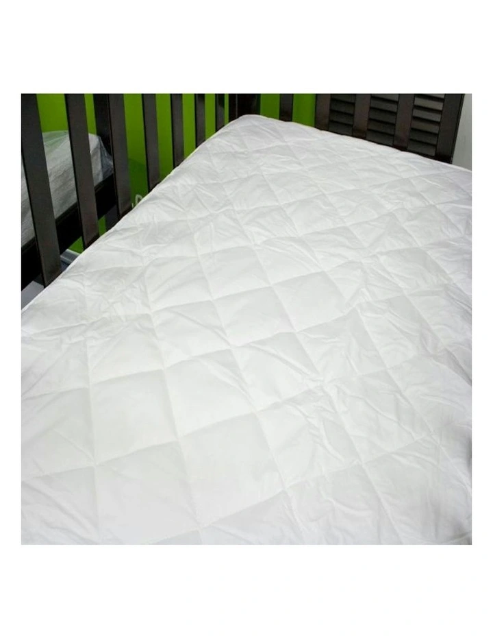 Mattress Protector image 2