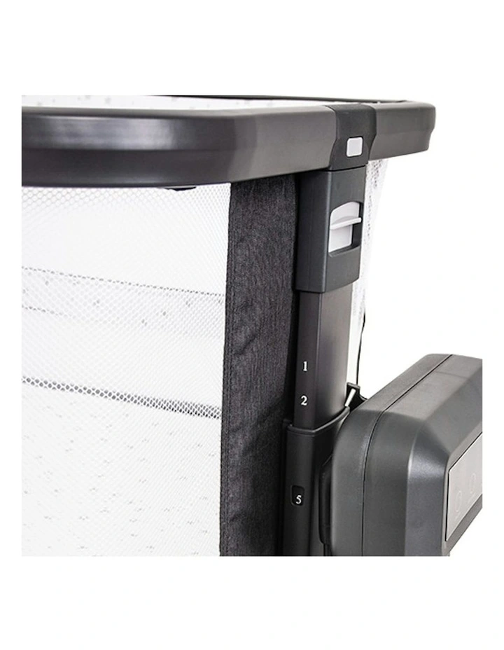 Glide Sleeper in Black image 6