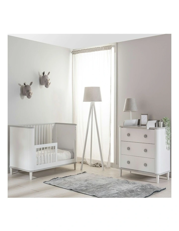 Noor Chest in White image 6