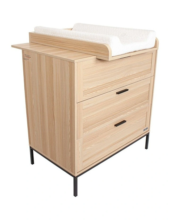Jakarta Chest image 4