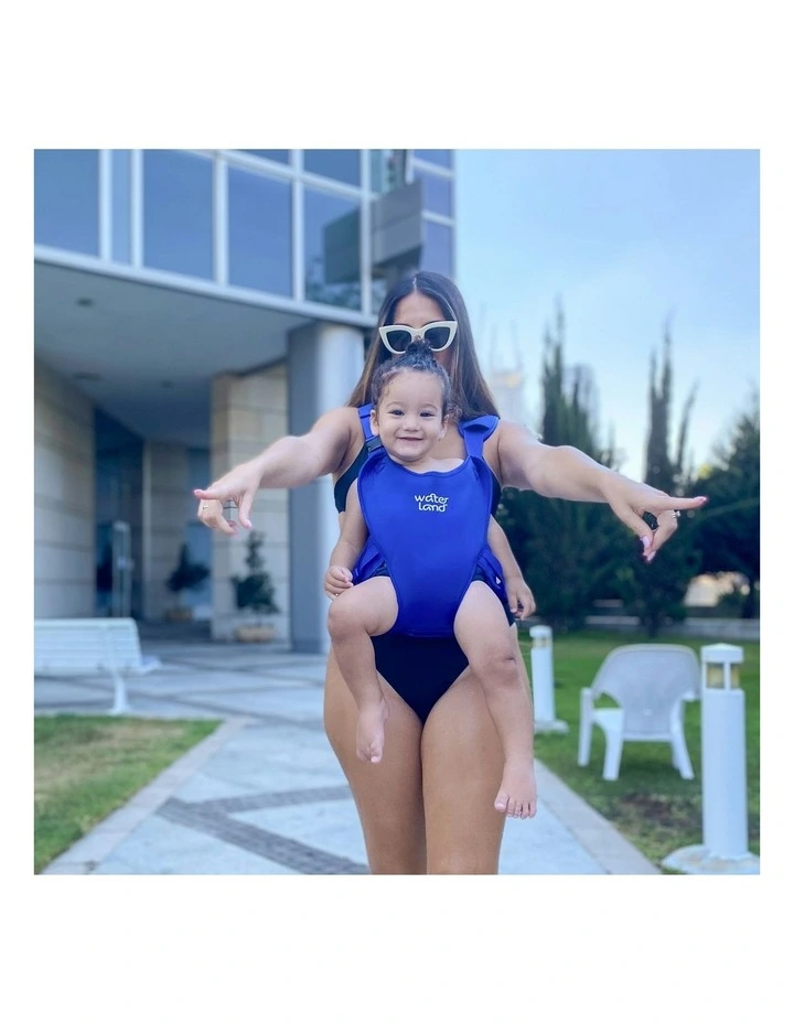 Carrier in Pacific Blue image 6