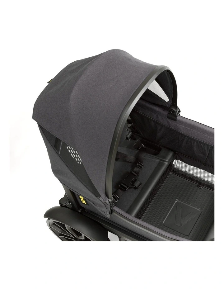 Retractable Canopy in Black image 3