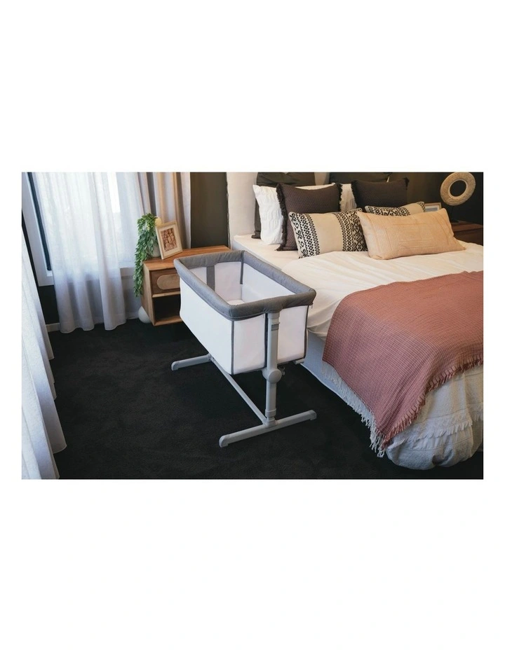 Dusk Bedside Sleeper in Grey image 2