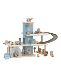 Roleplay Parking Garage