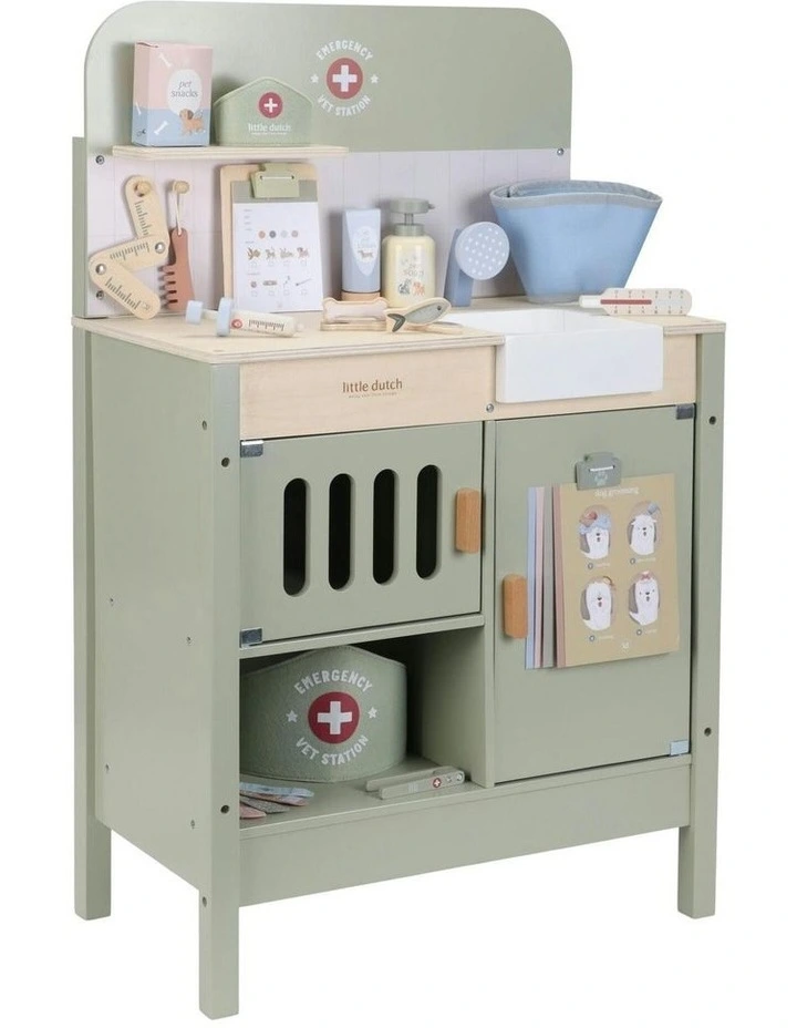 Rollplay Veterinary Set image 1