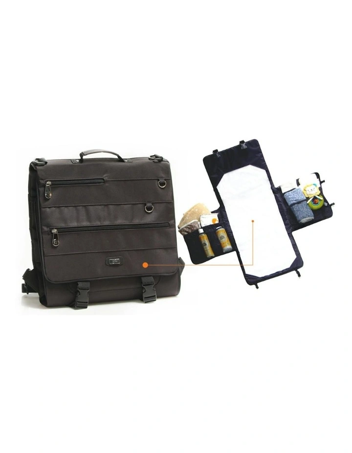 Traveller Bag in Black image 7