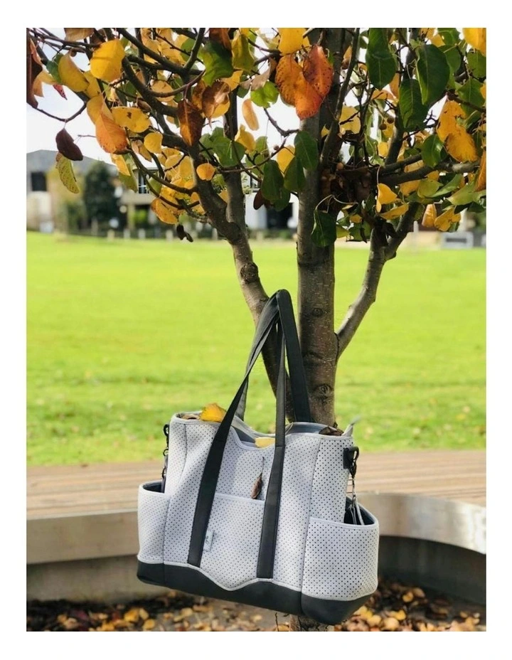 Great Expectations Lulu Neoprene Tote Nappy Bag in Grey image 3