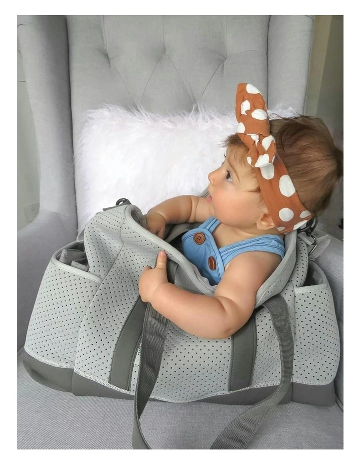 Great Expectations Lulu Neoprene Tote Nappy Bag in Grey image 6