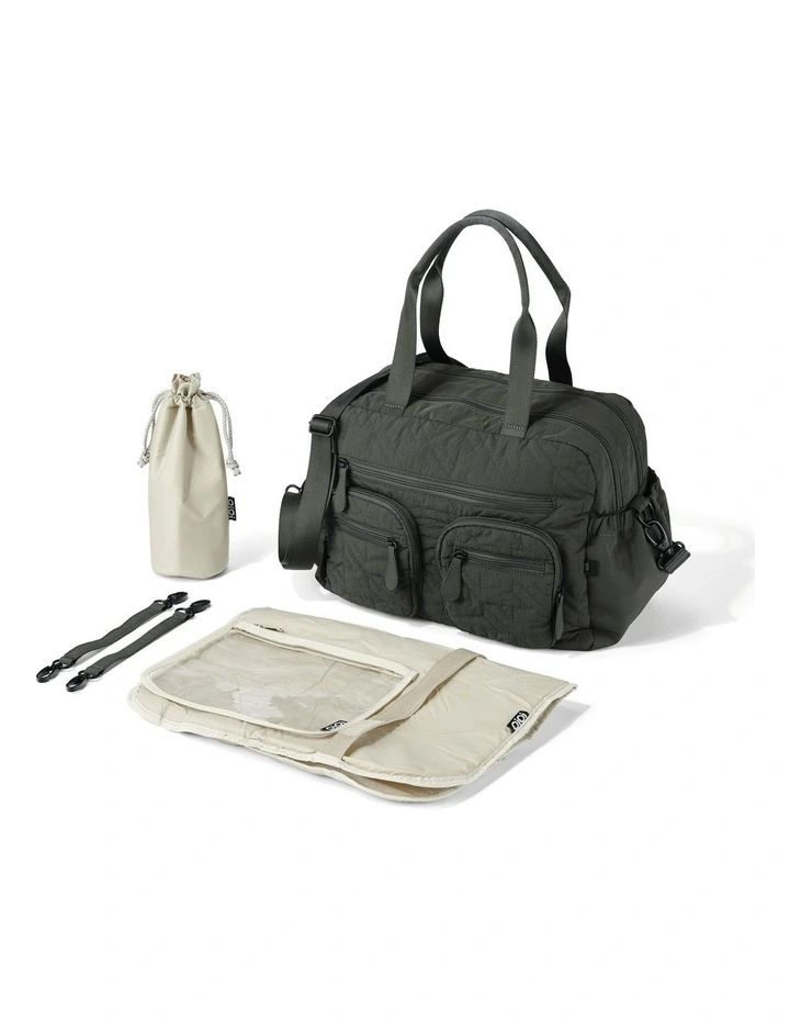 Houndstooth Quilt Carry All Nappy Bag in Olive image 4