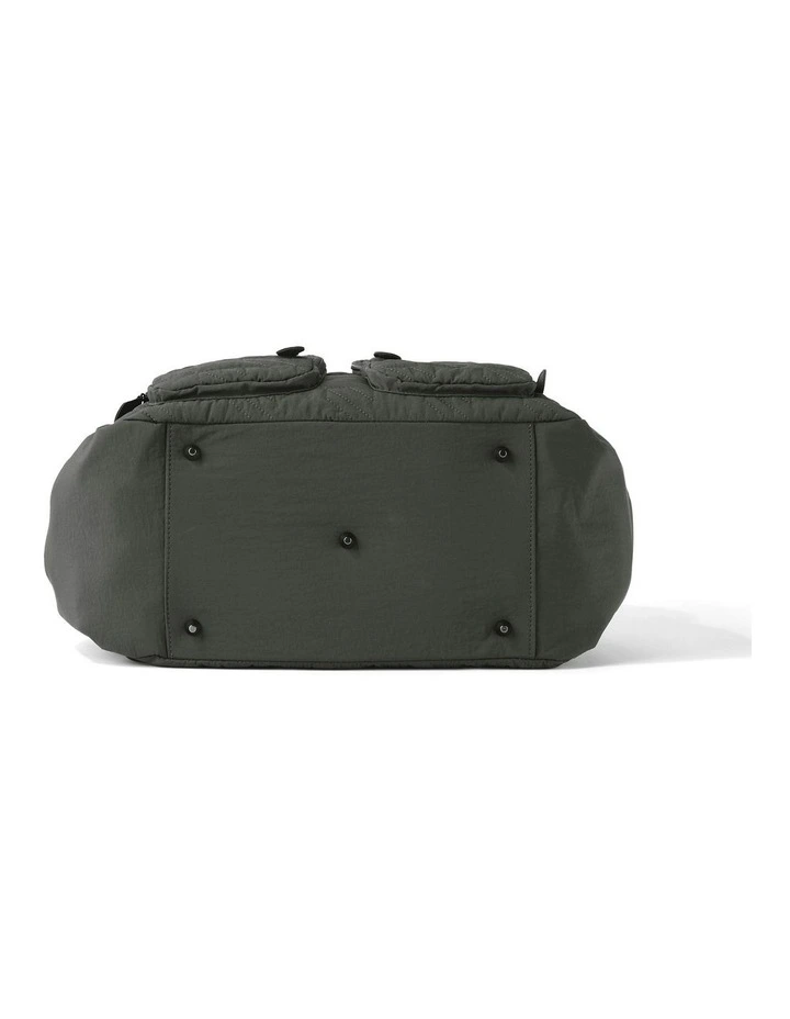 Houndstooth Quilt Carry All Nappy Bag in Olive image 5