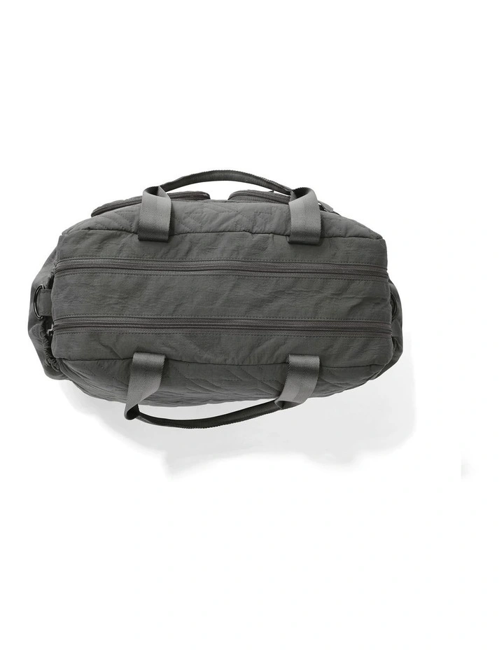 Houndstooth Quilt Carry All Nappy Bag in Olive image 6