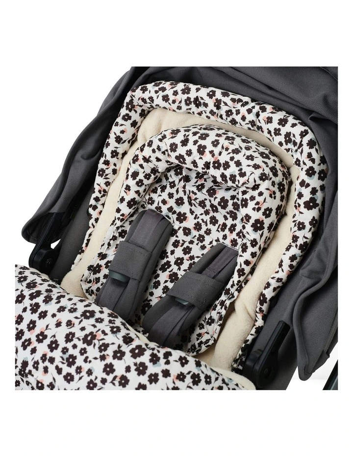 4-in-1 Convertible Footmuff in Ditsy Floral image 3